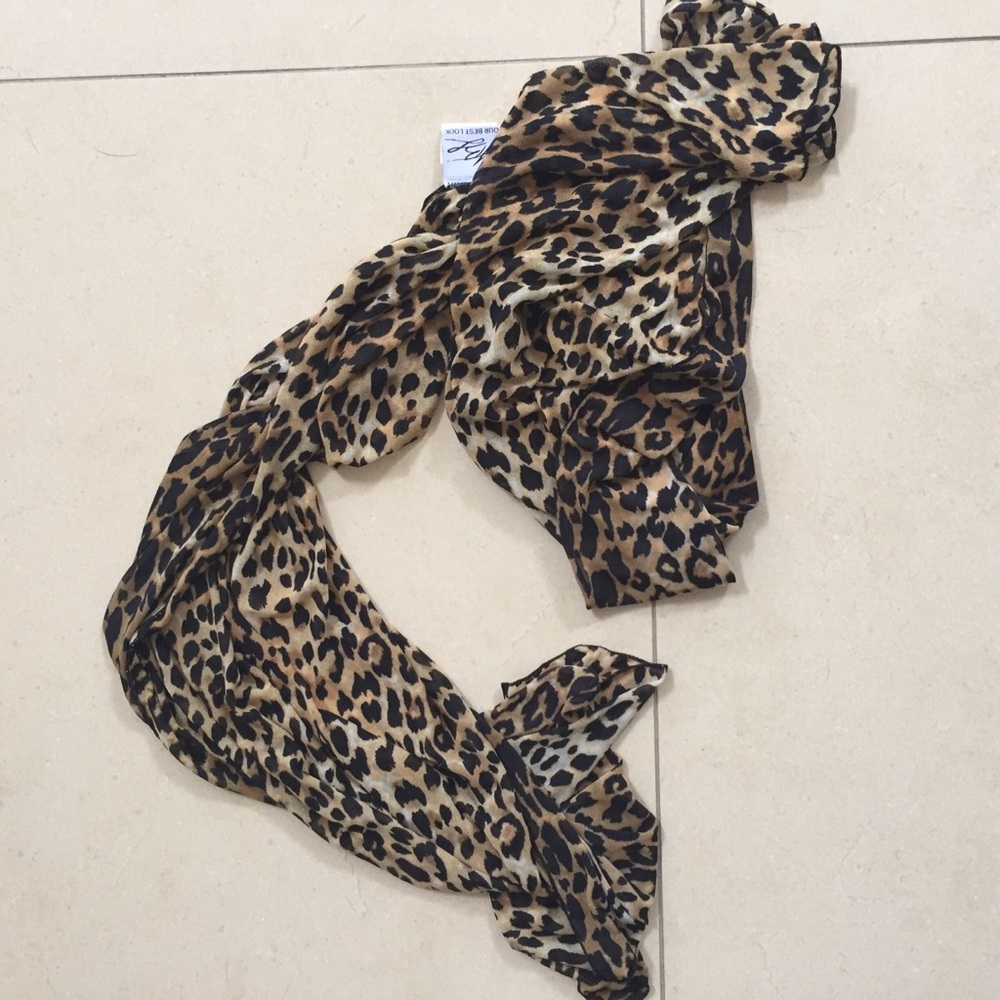 YBL 3 piece leopard swim set size 10 - Picture 7 of 8